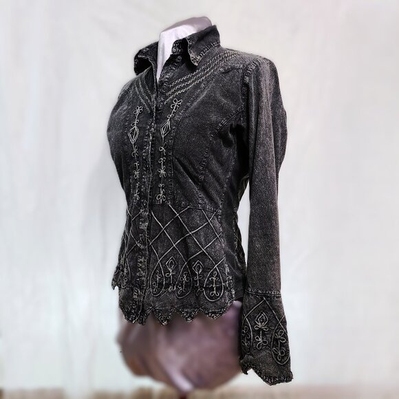 Embroidered & Flourished Denim Blouse w/Scalloped Hem & Wrists - Picture 4 of 11